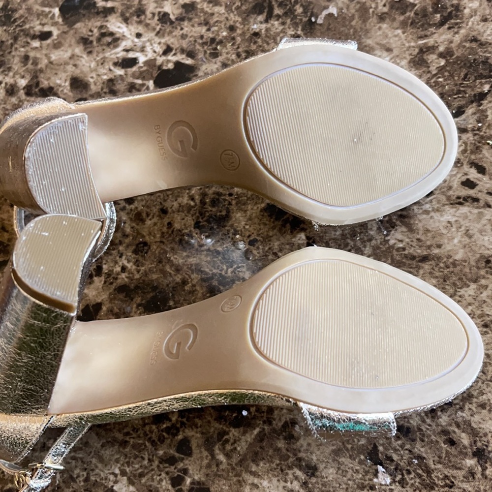 Guess Gold Block Heels - Picture 11 of 11